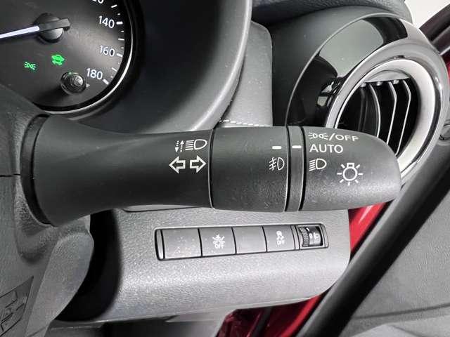 キックス 1.2 X (e-POWER) 前後ドラレコ ETC プロパイロット 全周囲カ ナビ&TV 追従クルコン スマートキー LEDヘッド レーンアシスト パワーステアリング 盗難防止システム ETC 整備記録簿有 メモリーナビ サイドエアバッグ アルミ AAC キーレス Iストップ(20枚目)