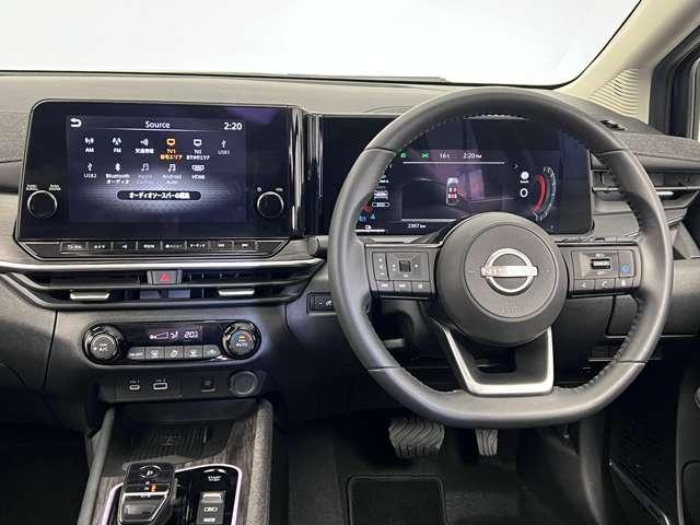 オーラ 1.2 G レザーエディション ワンオーナ 追突防止 レーダークルーズ 本革 車線逸脱警報装置 LED 盗難防止 記録簿 バックモニター ETC インテリジェントキー メモリーナビゲーション AW キーレスエントリー オートエアコン(5枚目)