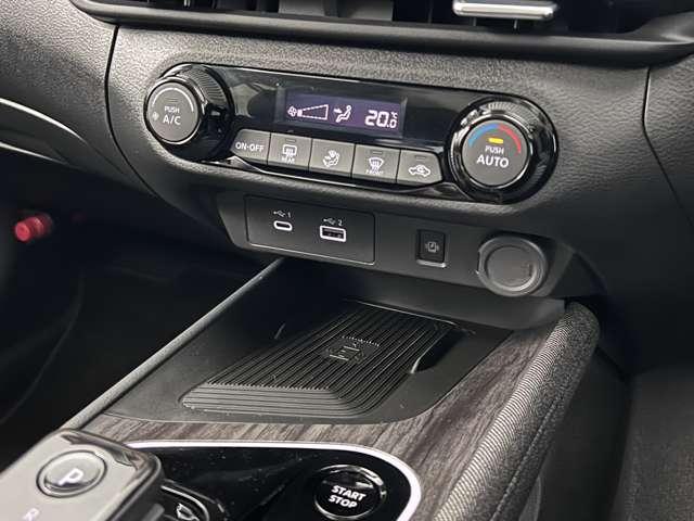 オーラ 1.2 G レザーエディション ワンオーナ 追突防止 レーダークルーズ 本革 車線逸脱警報装置 LED 盗難防止 記録簿 バックモニター ETC インテリジェントキー メモリーナビゲーション AW キーレスエントリー オートエアコン(13枚目)