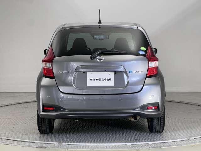 当社だけでなく、全国の日産ディーラー３０００ヶ所の日産サービス工場でサポート致します。納車後のフォローもお任せください。土日も営業しておりますので、気になる事があればお電話ください。ＴＥＬ０９６９-２