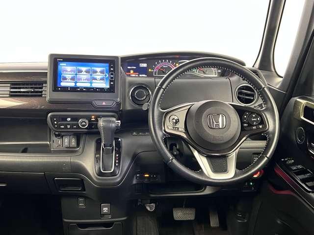 N-BOXカスタム カスタム 660 G L ターボ ホンダセンシング ETC 両側電動スライドドア メモリーナビ Bl 両側PWスライドドア 車線逸脱 Bモニタ Iストップ セキュリティー 点検記録簿 クルーズコントロール ナビTV キーレスエントリー LEDランプ 助手席エアバック ワンセグテレビ PW サイドSRS(5枚目)