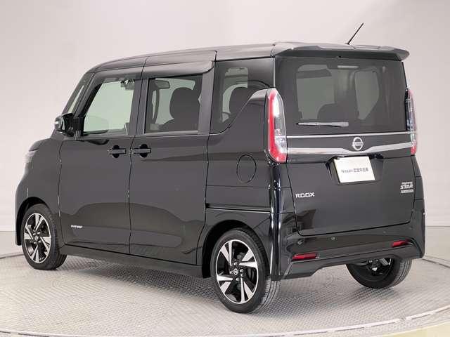 ルークス ６６０　ハイウェイスターＸ　プロパイロット　エディション　ＥＴＣ　前後ドラレコ　両側電動スライドドア　デ　左右パワースライドドア　アイドリング　イモビ　助手席エアバッグ　衝突軽減ブレーキ　ＰＷ　ＬＥＤヘッドライト　ＬＤＷ　スマートキー　ＥＴＣ　ドライブレコーダー　バックカメラ　ＰＳ　ＡＡＣ　アルミホイール（6枚目）