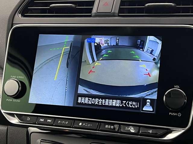 【サイドカメラ】幅寄せ時や狭い場所での駐車もこれで安心！