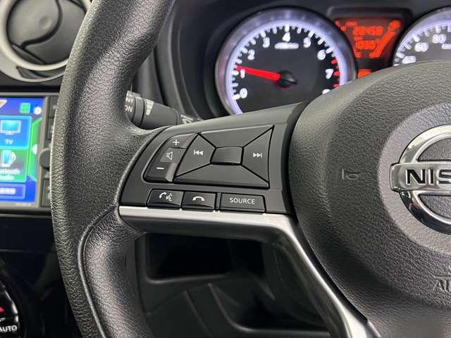 ノート 1.2 X Vセレクション 衝突被害軽減装置 バックビューモニター レーンキープ ワンオーナー イモビライザー 記録簿 インテリキー オートエアコン Aストップ Wエアバック ETC ABS メモリーナビ ナビTV キーレス(15枚目)