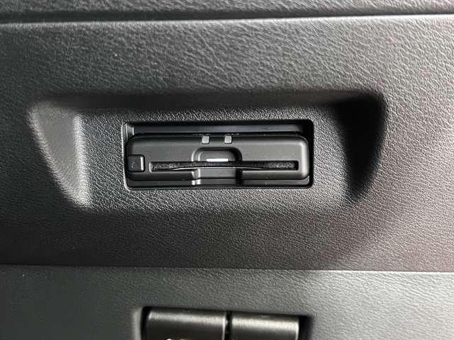 キックス １．２　Ｘ　ツートーン　インテリアエディション　（ｅ－ＰＯＷＥＲ）　エマージェンシーＢ　セキュリティ　アラウンドモニター　ＬＥＤ　ワンオーナ　エアコン　ドラレコ　スマートキー　記録簿　ＥＴＣ　メモリーナビ　サイドエアバック　ＡＷ　キーレス　寒冷地仕様　ワンセグＴＶ（20枚目）