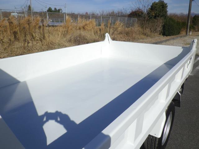 デュトロ ２ｔ　全低床　強化ダンプ（6枚目）