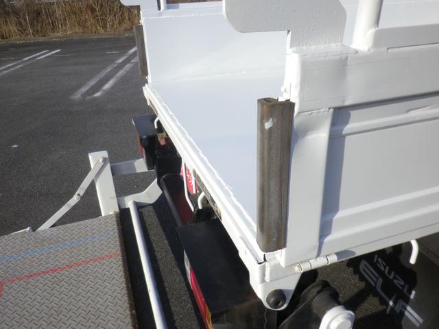 エルフトラック ２ｔ　全低床　アーム式パワーゲート（23枚目）