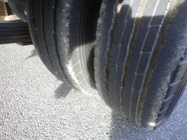 エルフトラック ２ｔ　全低床　アーム式パワーゲート（37枚目）