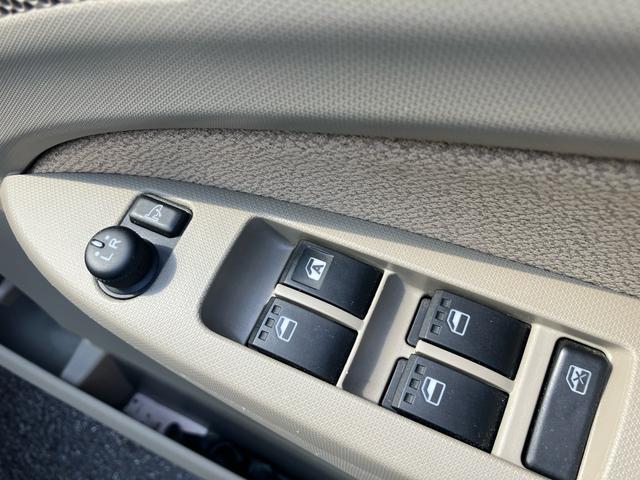 ムーヴ Ｘ　ＳＡ　スマートアシスト　衝突被害軽減ブレーキ　禁煙車　スマートキー　プッシュスタート　アイドリングストップ　オートエアコン　電動格納ミラー　バイザー　プライバシーガラス　１４ｉｎアルミホイール（11枚目）