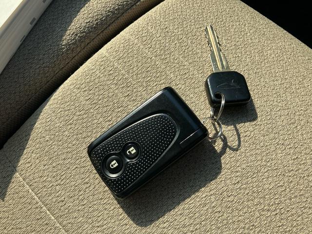 ムーヴ Ｘ　ＳＡ　スマートアシスト　衝突被害軽減ブレーキ　禁煙車　スマートキー　プッシュスタート　アイドリングストップ　オートエアコン　電動格納ミラー　バイザー　プライバシーガラス　１４ｉｎアルミホイール（19枚目）