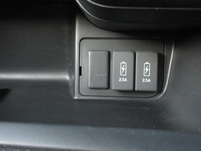 N-BOXカスタム G・Lホンダセンシング SDナビ・CD・フルセグTV・DVD再生・Bluetooth・バックカメラ・両側電動スライドドア・レーンキープアシスト・ETC・スマートキー・オートライト・LEDヘッドライト・ベンチシート(19枚目)