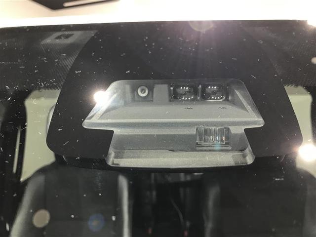 ノア Ｓｉ　ダブルバイビー　クルーズＣ　ブレーキサポート　エアコン　ウォークスルー　点検記録簿　ＡＵＸ　ＬＥＤライト　ナビ＆ＴＶ　横滑防止装置　ＷＡＣ　アルミホイール　パワーウインドウ　フルセグ　盗難防止　ＤＶＤ再生可　ドラレコ（3枚目）