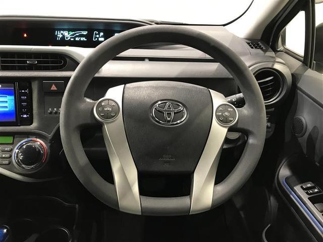 アクア Ｓ　キーレスエントリ　フルセグ地デジ　イモビ　ナビ＆ＴＶ　オートエアコン　デュアルエアバック　ＥＳＣ　Ｂカメラ　パワーウィンドウ　ＡＵＸ端子　ＤＶＤ再生可能　ＳＲＳ　パワーステアリング　ＡＢＳ　記録簿付（6枚目）