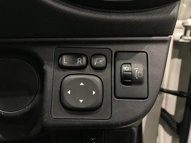 アクア Ｓ　キーレスエントリ　フルセグ地デジ　イモビ　ナビ＆ＴＶ　オートエアコン　デュアルエアバック　ＥＳＣ　Ｂカメラ　パワーウィンドウ　ＡＵＸ端子　ＤＶＤ再生可能　ＳＲＳ　パワーステアリング　ＡＢＳ　記録簿付（12枚目）