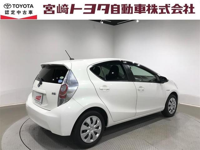 アクア Ｓ　キーレスエントリ　フルセグ地デジ　イモビ　ナビ＆ＴＶ　オートエアコン　デュアルエアバック　ＥＳＣ　Ｂカメラ　パワーウィンドウ　ＡＵＸ端子　ＤＶＤ再生可能　ＳＲＳ　パワーステアリング　ＡＢＳ　記録簿付（31枚目）