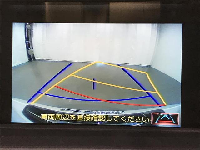 ＬＣ５００ｈ　Ｌパッケージ　１オーナー　サンルーフ　ＬＥＤヘッドライト　本革　Ｂカメラ　ミュージックプレイヤー接続可　ＥＴＣ　ナビＴＶ　フルセグ　スマートキー　メンテナンスノート　ＤＶＤ　メモリーナビ　アルミホイール　Ｐシート(7枚目)