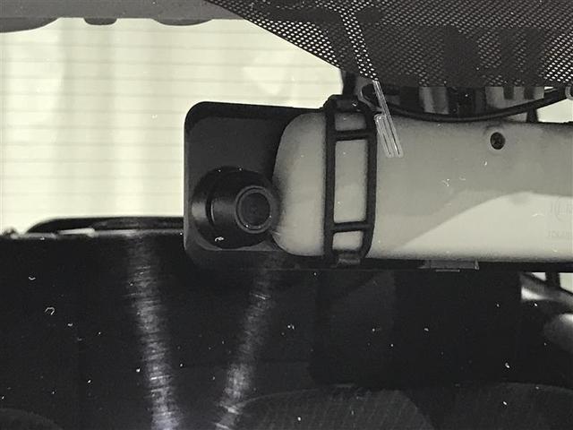 ワゴンRスティングレー T キーレススタートシステム メモリナビ WSRS イモビライザー スマキ AW AUX フロントベンチシート オ-トエアコン ナビ・TV パワーウィンドウ パワーステ ETC ドラレコ ABS Fセグ(3枚目)