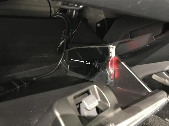 ワゴンRスティングレー T キーレススタートシステム メモリナビ WSRS イモビライザー スマキ AW AUX フロントベンチシート オ-トエアコン ナビ・TV パワーウィンドウ パワーステ ETC ドラレコ ABS Fセグ(10枚目)