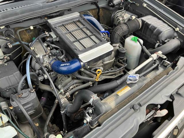 ジムニー ランドベンチャー　新品ジオランダーＡ／Ｔタイヤ　１６インチ社外ＡＷ　５速ＭＴ　４ＷＤ　ドライブレコーダー　キーレスエントリー　シートヒーター　ターボ　Ｂｌｕｅｔｏｏｔｈ　ルーフレール　エアコン　パワーステアリング（23枚目）