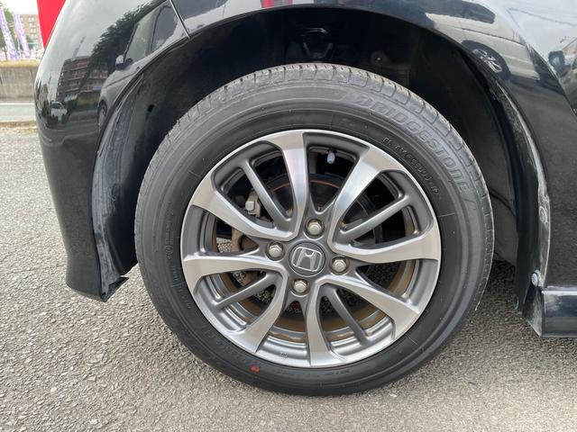 N-BOXカスタム L ワンオーナー車・ホンダセンシング・社外ナビ・TV・Bモニター・ドライブレコーダー・シートヒーター・LEDヘッドライト・左電動スライドドア・純正アルミ(6枚目)