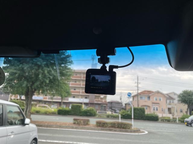 N-BOXカスタム L ワンオーナー車・ホンダセンシング・社外ナビ・TV・Bモニター・ドライブレコーダー・シートヒーター・LEDヘッドライト・左電動スライドドア・純正アルミ(18枚目)