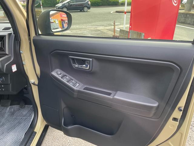 タフト Gターボ クロムベンチャー ワンオーナー車・社外8インチナビ・TV・Bモニター・社外ドライブレコーダー・シートヒーター・ガラスルーフ・LEDヘッドライト・純正アルミ(10枚目)