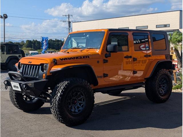 ジープ・ラングラーアンリミテッド スポーツ　色替全塗装オレンジ　ＲｏｕｇｈＣｏｕｎｔｒｙ　４ｉｎリフトキット　ＴＲＣフェンダー　ＳＭＩＴＴＹＢＩＬＴ　ＸＲＣバンパー　ＦＵＥＬ　ＣＯＶＥＲＴ２０ｉｎ　ＮＩＴＴＯトレイルグラップラー３７ｘ１２．５０（15枚目）