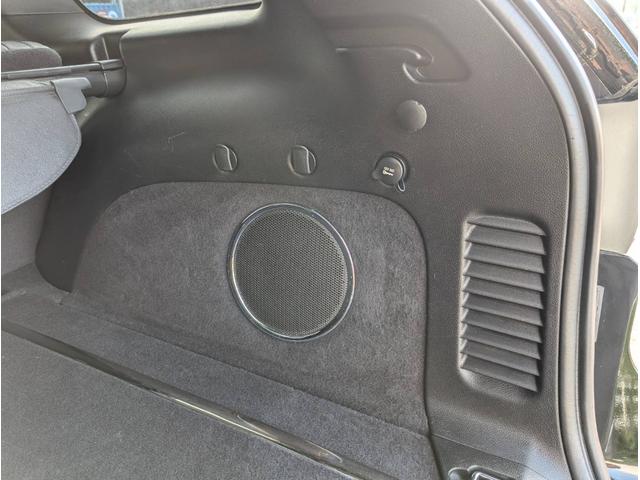 ジープ・グランドチェロキー リミテッド 4x4 新品☆NITTOリッジグラップラー☆4本 エアサスペンション WL専用18インチグロスブラックホイール パワーリアゲート シート&ステアリングヒーター オートヘッドライト コーナーセンサー(44枚目)