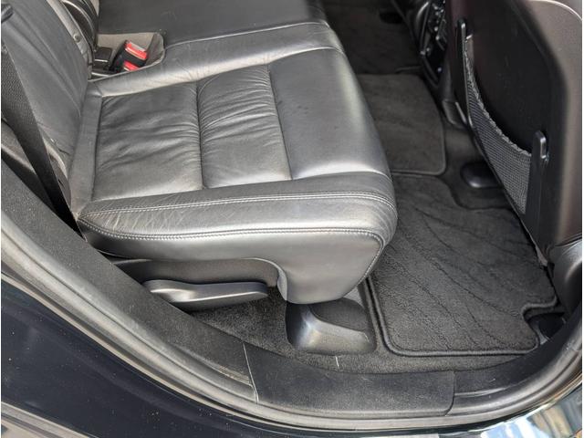 ジープ・グランドチェロキー リミテッド 4x4 新品☆NITTOリッジグラップラー☆4本 エアサスペンション WL専用18インチグロスブラックホイール パワーリアゲート シート&ステアリングヒーター オートヘッドライト コーナーセンサー(60枚目)