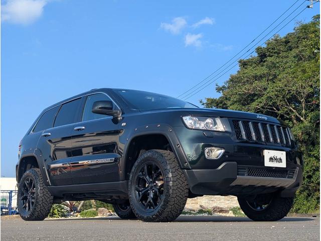 ジープ・グランドチェロキー リミテッド 4x4 新品☆NITTOリッジグラップラー☆4本 エアサスペンション WL専用18インチグロスブラックホイール パワーリアゲート シート&ステアリングヒーター オートヘッドライト コーナーセンサー(68枚目)