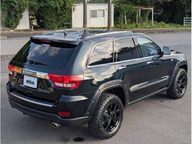 ジープ・グランドチェロキー リミテッド 4x4 新品☆NITTOリッジグラップラー☆4本 エアサスペンション WL専用18インチグロスブラックホイール パワーリアゲート シート&ステアリングヒーター オートヘッドライト コーナーセンサー(78枚目)
