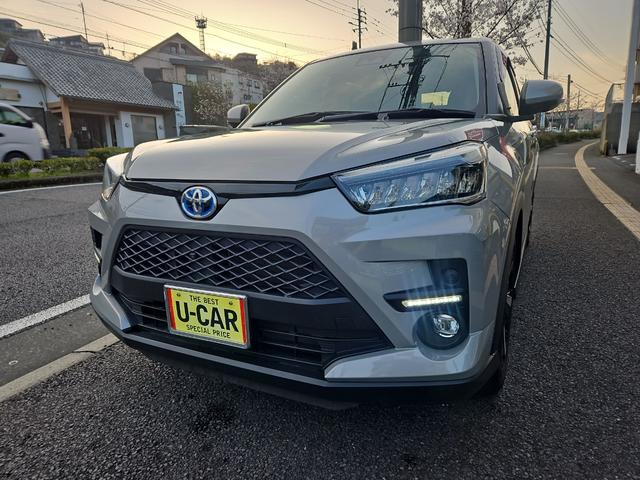 ライズ Ｚ　ハイブリッド　全周囲カメラ　クリアランスソナー　オートクルーズコントロール　レーンアシスト　衝突被害軽減システム　ＴＶ　アルミホイール　スマートキー　シートヒーター　ＣＶＴ　ＵＳＢ　Ｂｌｕｅｔｏｏｔｈ　ＥＳＣ（12枚目）