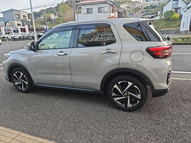 ライズ Ｚ　ハイブリッド　全周囲カメラ　クリアランスソナー　オートクルーズコントロール　レーンアシスト　衝突被害軽減システム　ＴＶ　アルミホイール　スマートキー　シートヒーター　ＣＶＴ　ＵＳＢ　Ｂｌｕｅｔｏｏｔｈ　ＥＳＣ（14枚目）