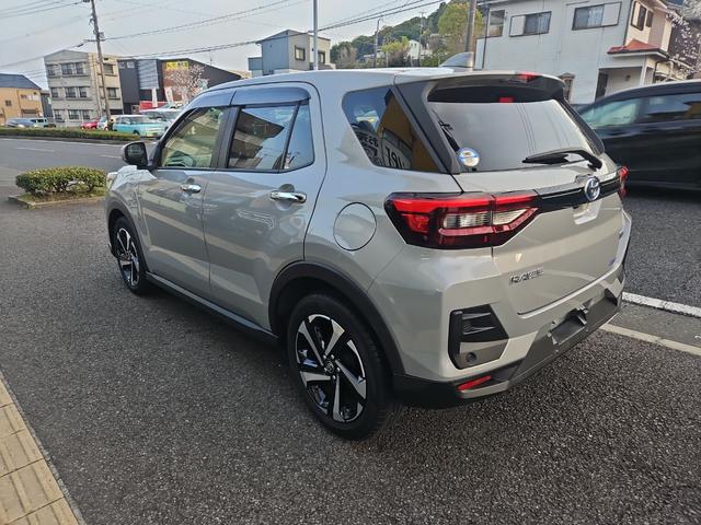 ライズ Ｚ　ハイブリッド　全周囲カメラ　クリアランスソナー　オートクルーズコントロール　レーンアシスト　衝突被害軽減システム　ＴＶ　アルミホイール　スマートキー　シートヒーター　ＣＶＴ　ＵＳＢ　Ｂｌｕｅｔｏｏｔｈ　ＥＳＣ（32枚目）