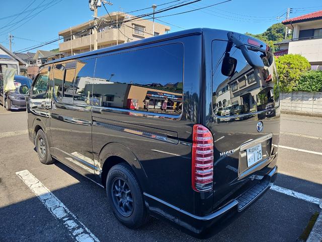 ハイエースバン ロングスーパーＧＬ　ＴＶ　両側スライドドア　電動格納ミラー　ＡＴ　アルミホイール　１００Ｖ電源　エアコン　運転席エアバッグ　助手席エアバッグ（16枚目）