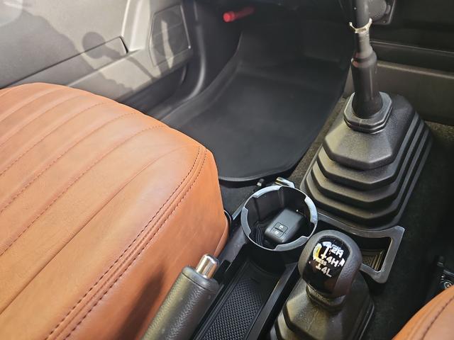 ジムニーシエラ JC 4WD ドライブレコーダー クリアランスソナー オートクルーズコントロール レーンアシスト 衝突被害軽減システム LEDヘッドランプ ヘッドライトウォッシャー アルミホイール スマートキー(9枚目)