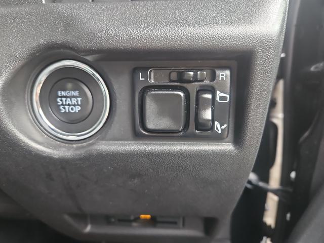 プッシュエンジンスタートシステム、エンジン始動・停止をワンタッチで行うことができます。