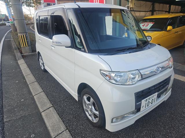 タント カスタムＸリミテッド　電動スライドドア　ＴＶ　ＨＩＤ　スマートキー　ベンチシート　ＣＶＴ　盗難防止システム　ＡＢＳ　アルミホイール　衝突安全ボディ　エアコン　パワーステアリング（17枚目）