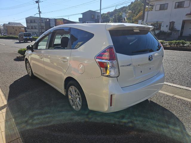 プリウスアルファ Ｓ　ＥＴＣ　アルミホイール　後席モニター　スマートキー　３列シート　ＣＶＴ　盗難防止システム　衝突安全ボディ　ＡＢＳ　ＥＳＣ　エアコン　パワーステアリング　パワーウィンドウ　運転席エアバッグ（29枚目）