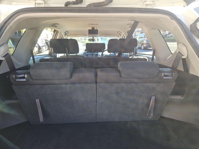 プリウスアルファ Ｓ　ＥＴＣ　アルミホイール　後席モニター　スマートキー　３列シート　ＣＶＴ　盗難防止システム　衝突安全ボディ　ＡＢＳ　ＥＳＣ　エアコン　パワーステアリング　パワーウィンドウ　運転席エアバッグ（54枚目）