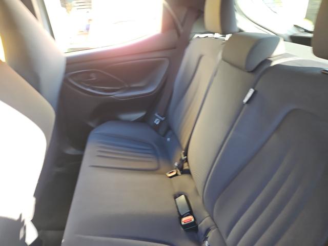 ヤリス ハイブリッドX ETC バックカメラ オートクルーズコントロール レーンアシスト 衝突被害軽減システム オートマチックハイビーム オートライト アイドリングストップ 100V電源 CVT 盗難防止システム(13枚目)