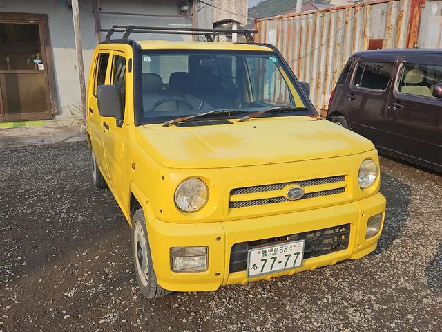 ネイキッド Ｇ　キーレスエントリー　ベンチシート　ＡＴ　ＣＤ　衝突安全ボディ　エアコン　パワーステアリング　パワーウィンドウ（11枚目）