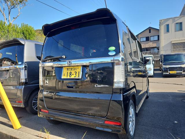 Ｎ－ＢＯＸカスタム Ｇ・Ｌパッケージ　両側スライドドア　ＨＩＤ　スマートキー　アイドリングストップ　ベンチシート　ＣＶＴ　盗難防止システム　ＡＢＳ　ＥＳＣ　アルミホイール　エアコン　パワーステアリング　パワーウィンドウ（3枚目）