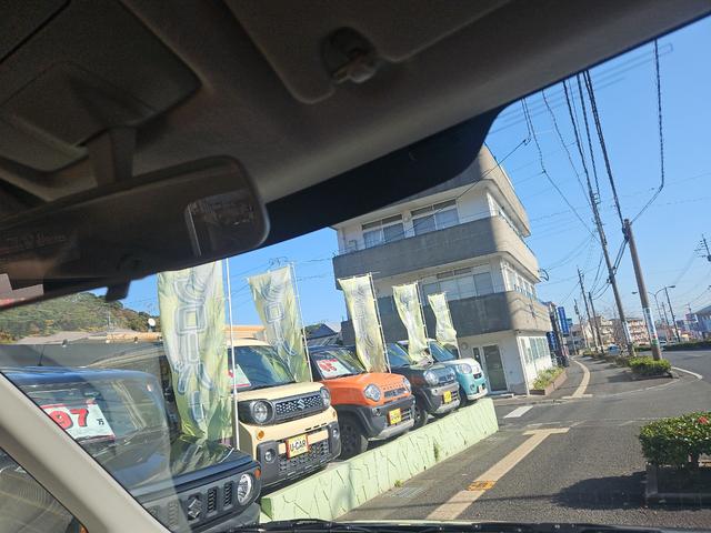 ソリオバンディット ハイブリッドＭＶ　バックカメラ　ＴＶ　両側スライド・片側電動　ＬＥＤヘッドランプ　スマートキー　アイドリングストップ　シートヒーター　ウォークスルー　ＣＶＴ　アルミホイール　盗難防止システム　衝突安全ボディ　ＡＢＳ（33枚目）