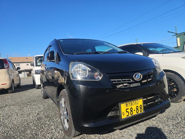 ミライース Ｘ　キーレスエントリー　アイドリングストップ　ＣＶＴ　盗難防止システム　ＡＢＳ　ＣＤ　アルミホイール　衝突安全ボディ　エアコン　パワーステアリング　パワーウィンドウ（9枚目）