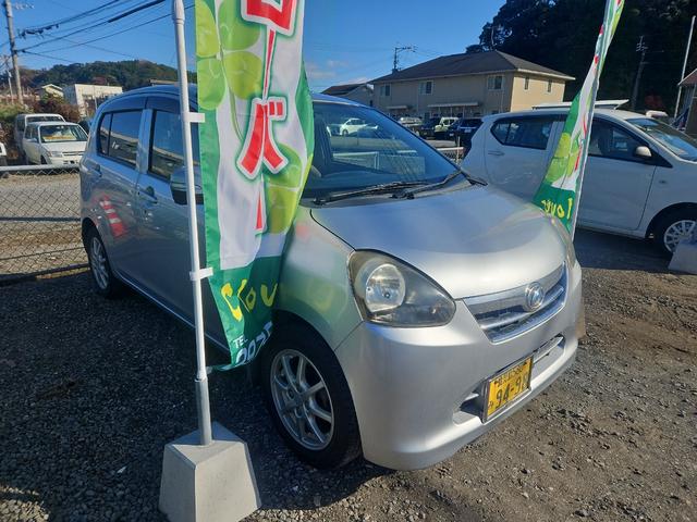 ミライース Ｄ　スマートキー　アイドリングストップ　ＣＶＴ　ＡＢＳ　ＥＳＣ　ＣＤ　ミュージックプレイヤー接続可　アルミホイール　衝突安全ボディ　エアコン　パワーステアリング　パワーウィンドウ　運転席エアバッグ（2枚目）