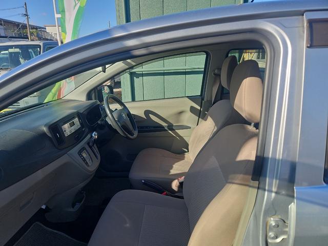 ミライース Ｄ　スマートキー　アイドリングストップ　ＣＶＴ　ＡＢＳ　ＥＳＣ　ＣＤ　ミュージックプレイヤー接続可　アルミホイール　衝突安全ボディ　エアコン　パワーステアリング　パワーウィンドウ　運転席エアバッグ（12枚目）