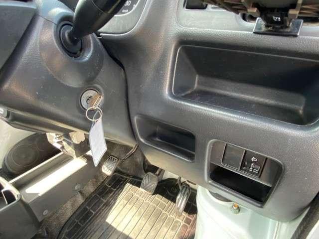 KC エアコン パワステ 4WD 5速マニュアル 3方開(11枚目)