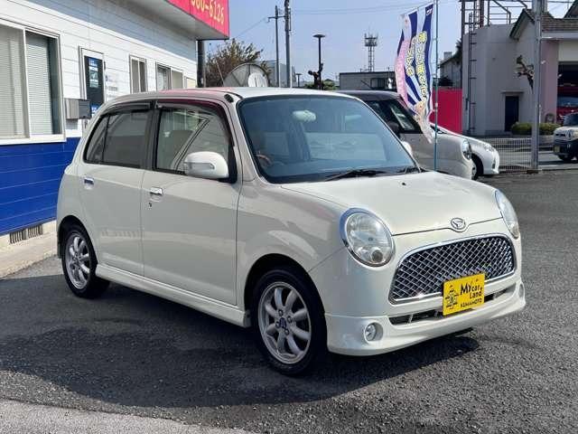 ミラジーノ プレミアムＸ　クラリオンメモリーナビ＆フルセグＴＶ・ＣＤ・ＤＶＤ・Ｂｌｕｅｔｏｏｔｈオーディオ・４ＡＴ車・バックカメラ・プラズマクラスター付オートＡ／Ｃ・モモ製ウッドコンビハンドル・純正エアロ＆ミニライト製（5枚目）