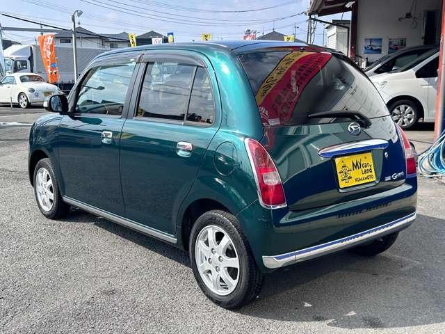 ミラジーノ プレミアムＸ　純正ＣＤ・ＭＤ・イオン付オートＡ／Ｃ・本革調コンビシート・４ＡＴ車・モモ製ウッドコンビハンドル・純正１４インチアルミ・フォク・ウッドコンビシフトノブ＆パネル（7枚目）